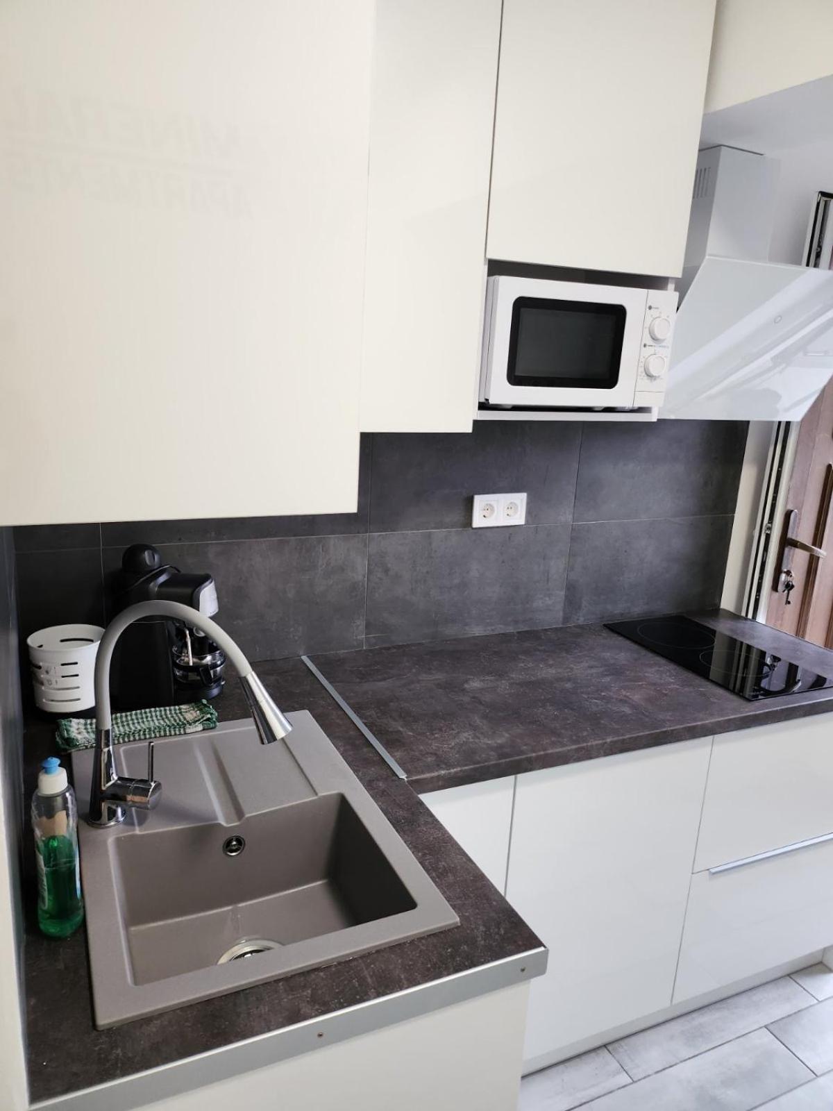 Mineral Apartman Diamond Nyiregyhaza Bagian luar foto
