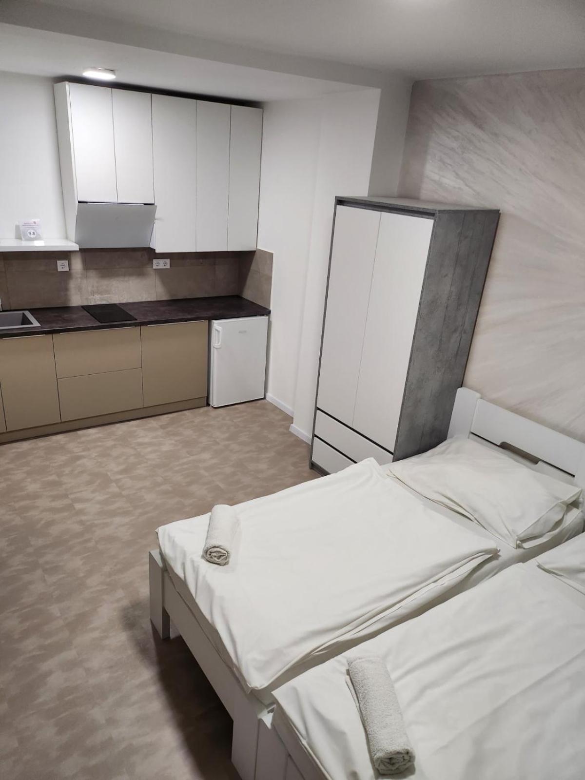 Mineral Apartman Diamond Nyiregyhaza Bagian luar foto